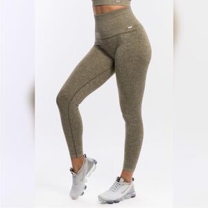 Echt Women’s Green Sensory Seamless Leggings - Small